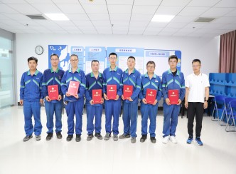 赫邦公司舉行新員工師帶徒協(xié)議簽訂儀式 赫邦公司舉行新員工師帶徒協(xié)議簽訂儀式